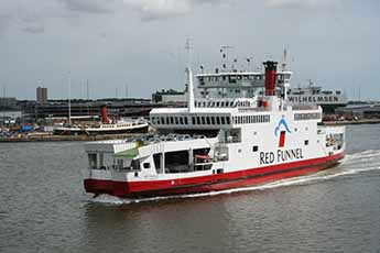 Red Funnel ferry 